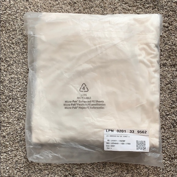 ❌ SOLD DO NOT BUY NWT fabletics Ambrose rib top - Picture 2 of 2